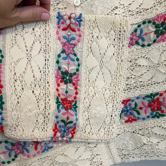 Sezane Matika Cream Crochet Cardigan with Multicolor Floral Bands - Picture 4 of 4